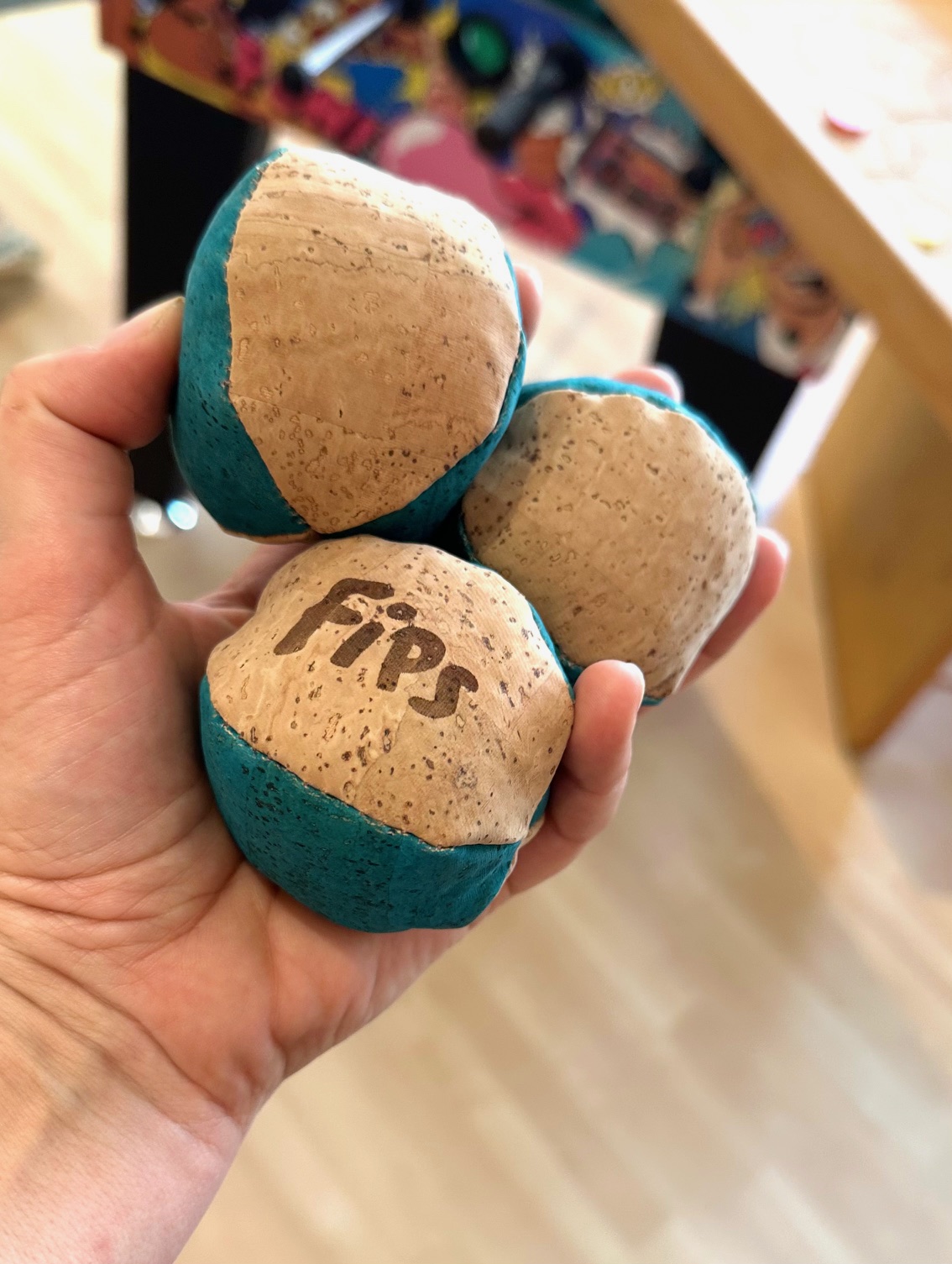 TicToys corkolores Jonglierball Fips aus Kork