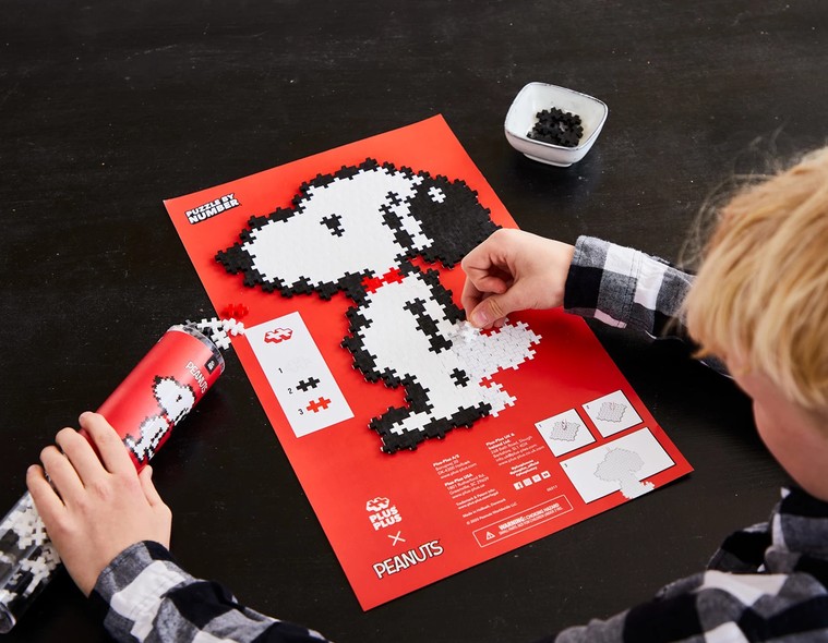 Plus-Plus Puzzle by number Peanuts- Snoopy 275 Teile