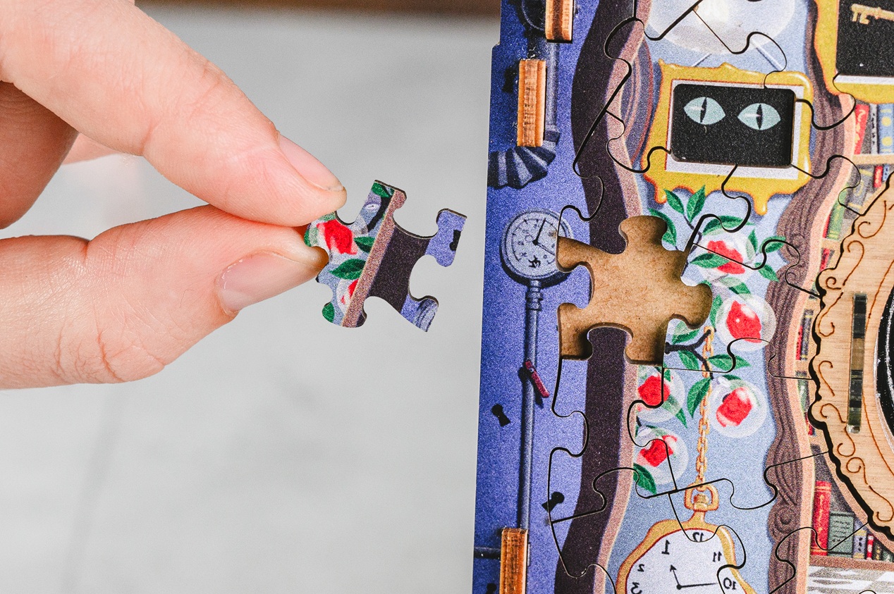Rätselspiel Cluepuzzle - The Wonderbox of Alice  Rätselbox mit Puzzle