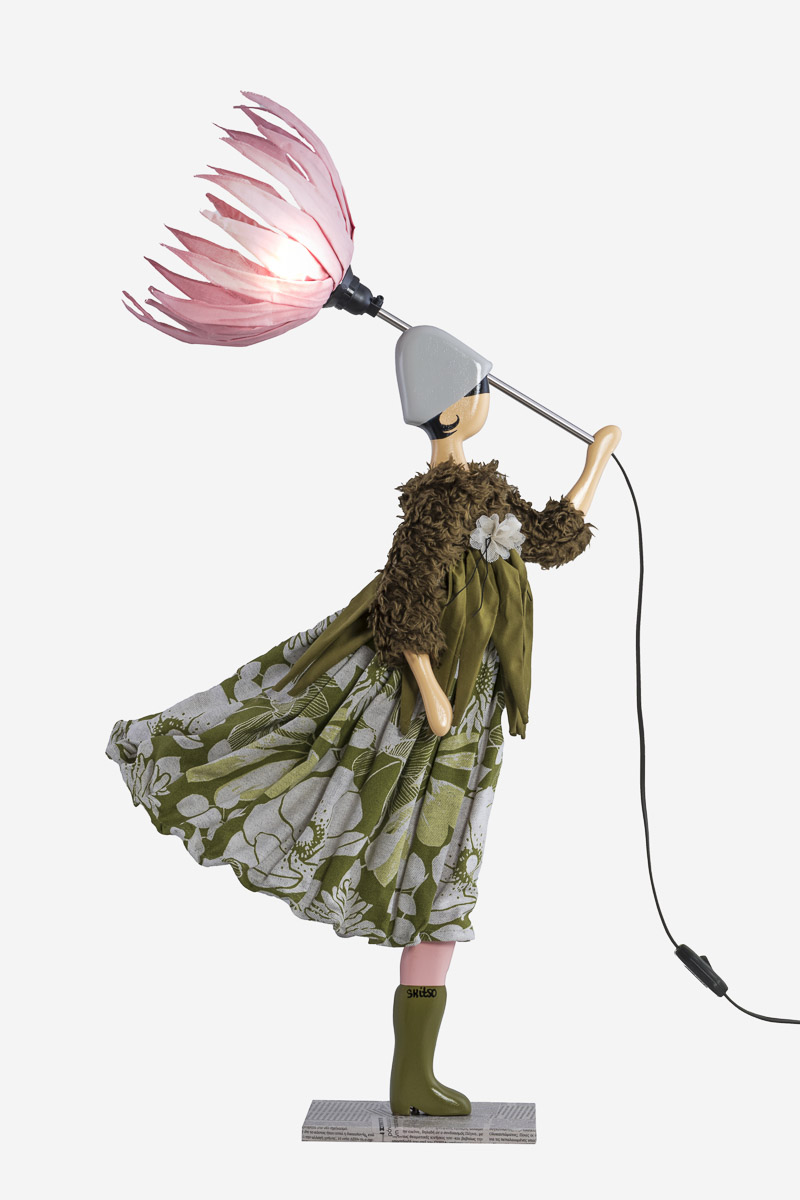 Skitso Blooming Girls Tischlampe Trinity Flower Lamp