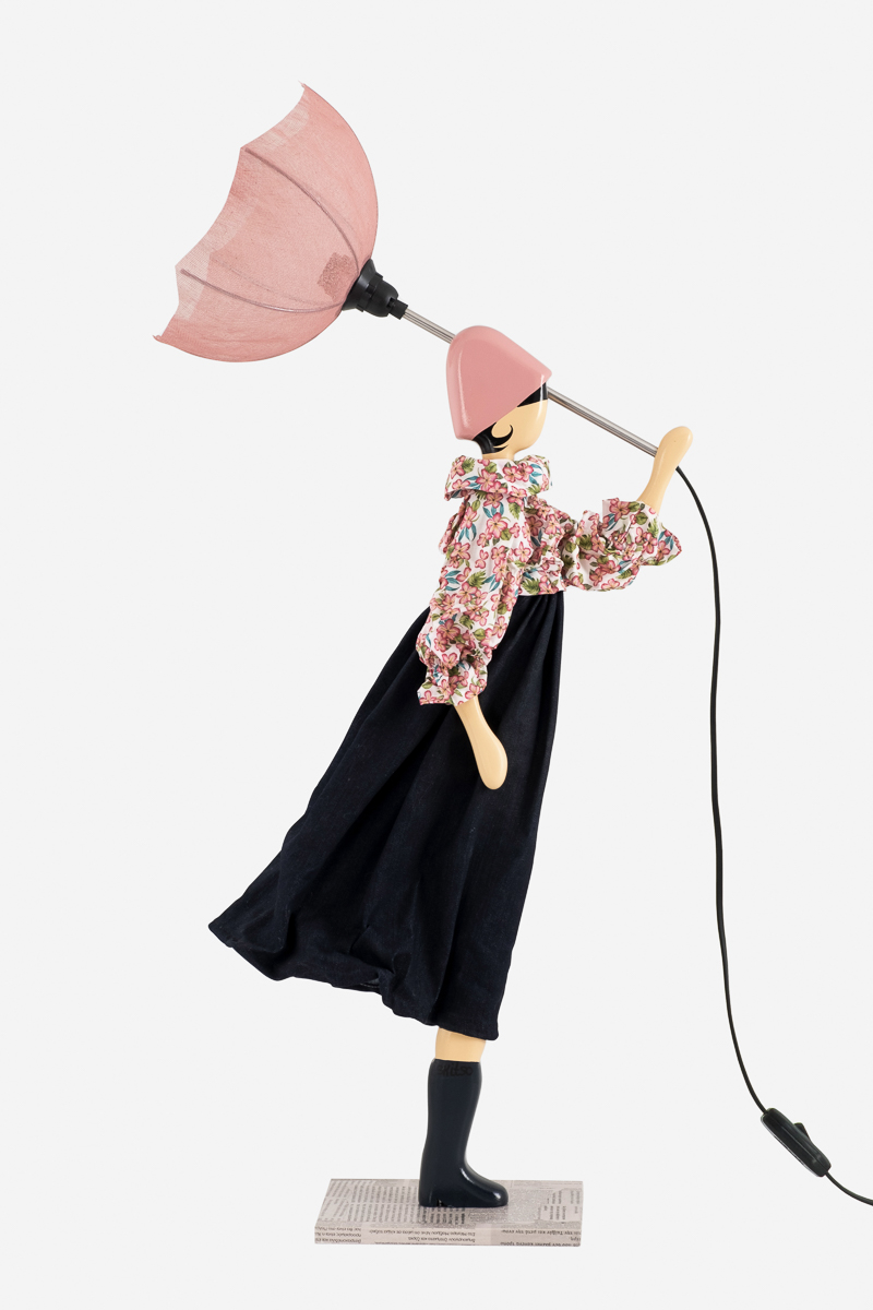 Skitso Little Girls Tischlampe Minais