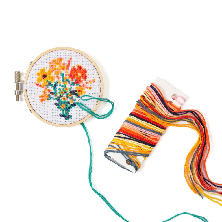 Kikkerland Mini Cross Stitch Stickset Blumen 