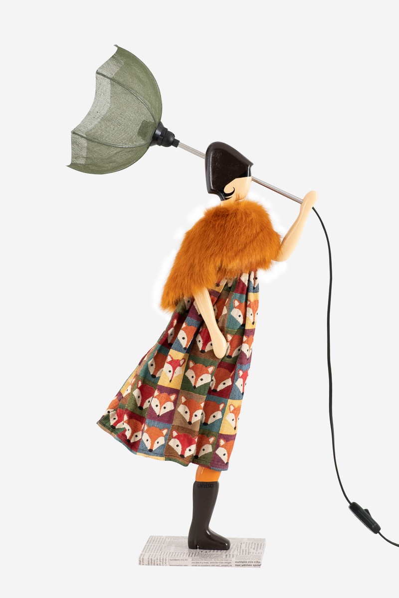 Skitso Little Girls Tischlampe Mariyio