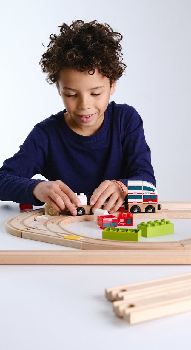 Noppi Eisenbahn - Mein Kreativ Zug Set 1  (ICE/Güterzug)