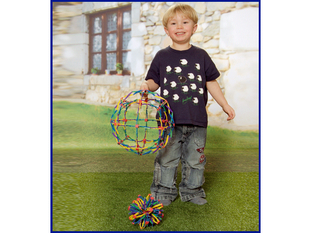 Original Hoberman Mini Sphere Rainbow