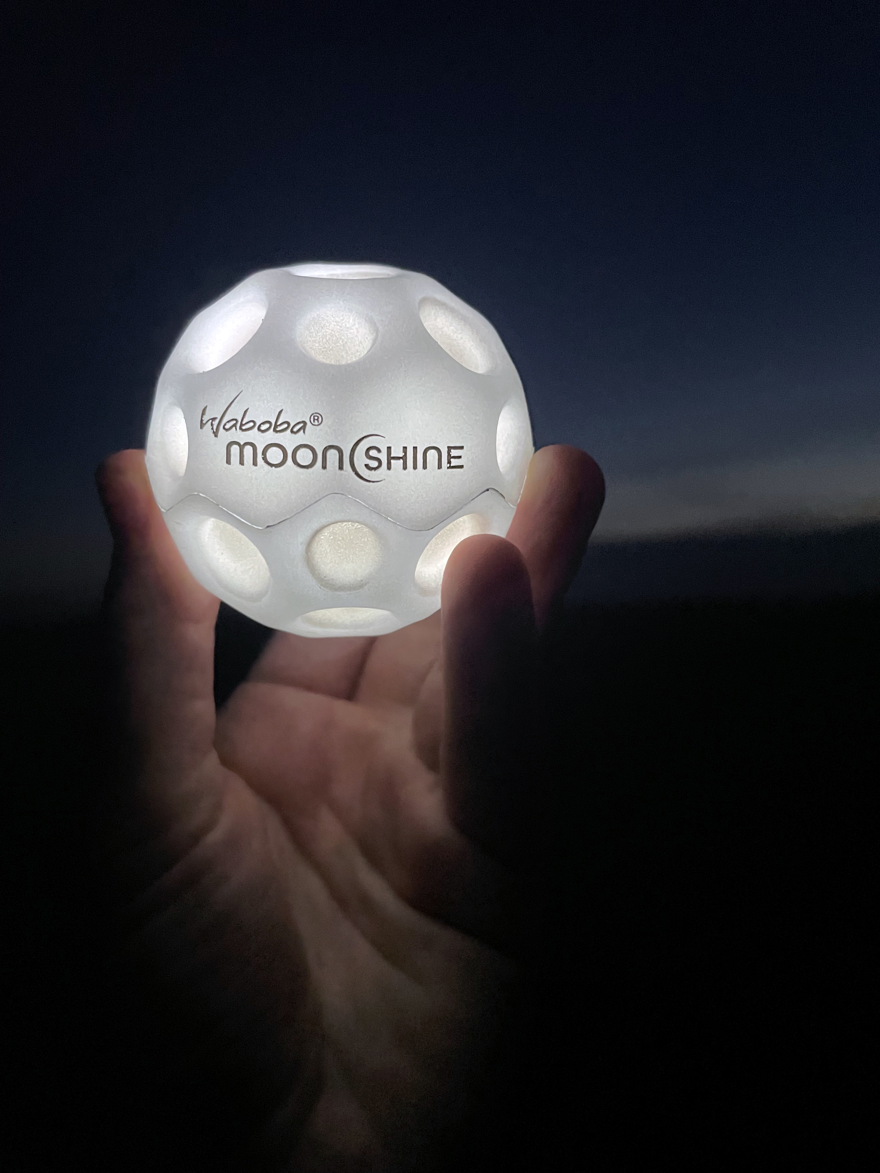 Waboba Moonball Moonshine LED - leuchtender Springball