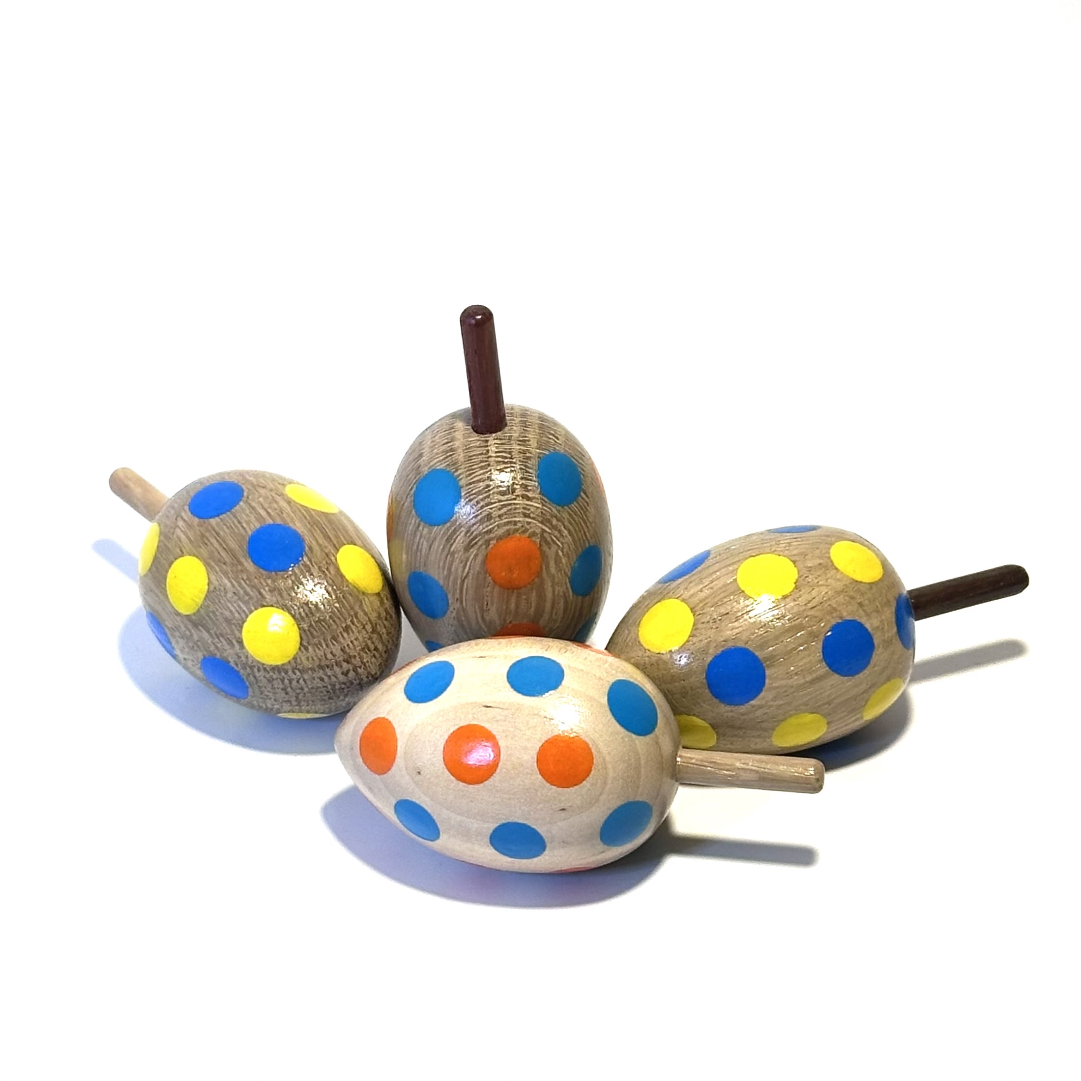 Loewe Stiftung Holzkreisel Osterei blau-gelb getupft handgedrechselt