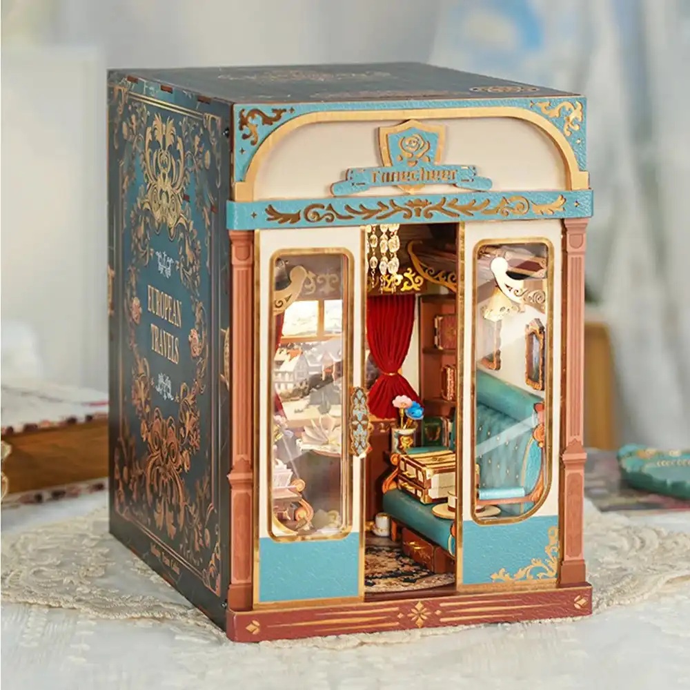 Tonecheer Bastelset Book Nook Zugabteil - European Travels Holz-Bausatz mit Licht