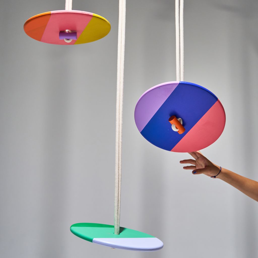Eperfa Bunte Teller-Schaukel Holz rosa für Kinder