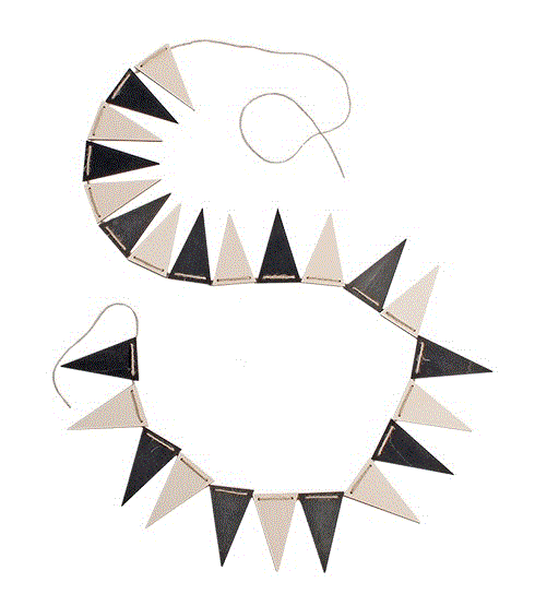Grimms Wimpelkette Monochrom 14 Teile + Schnur