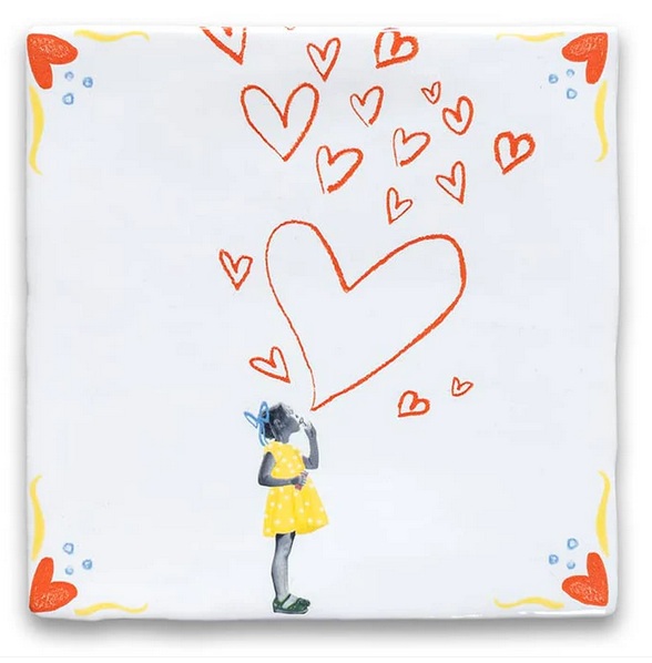 StoryTiles medium - spread the love 13cm x 13cm StoryTiles medium - spread the love 13cm x 13cm