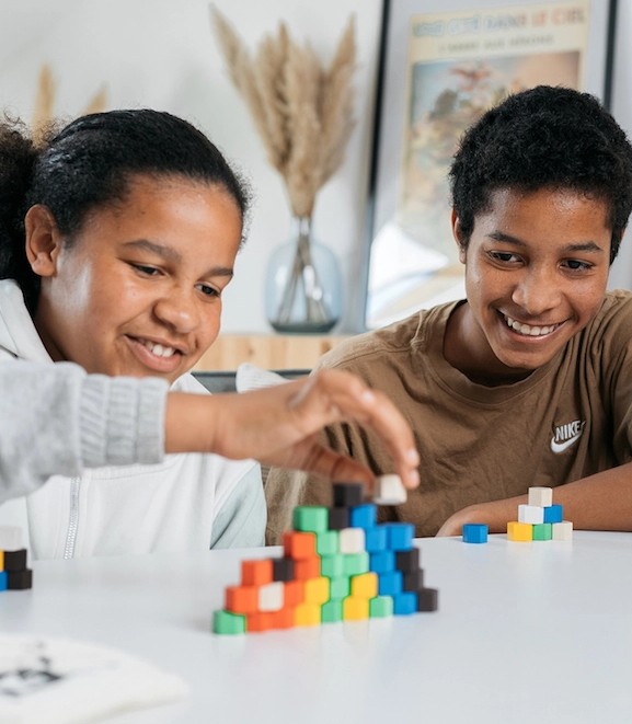 Helvetiq Bauspiel K3 für 2-4 Personen