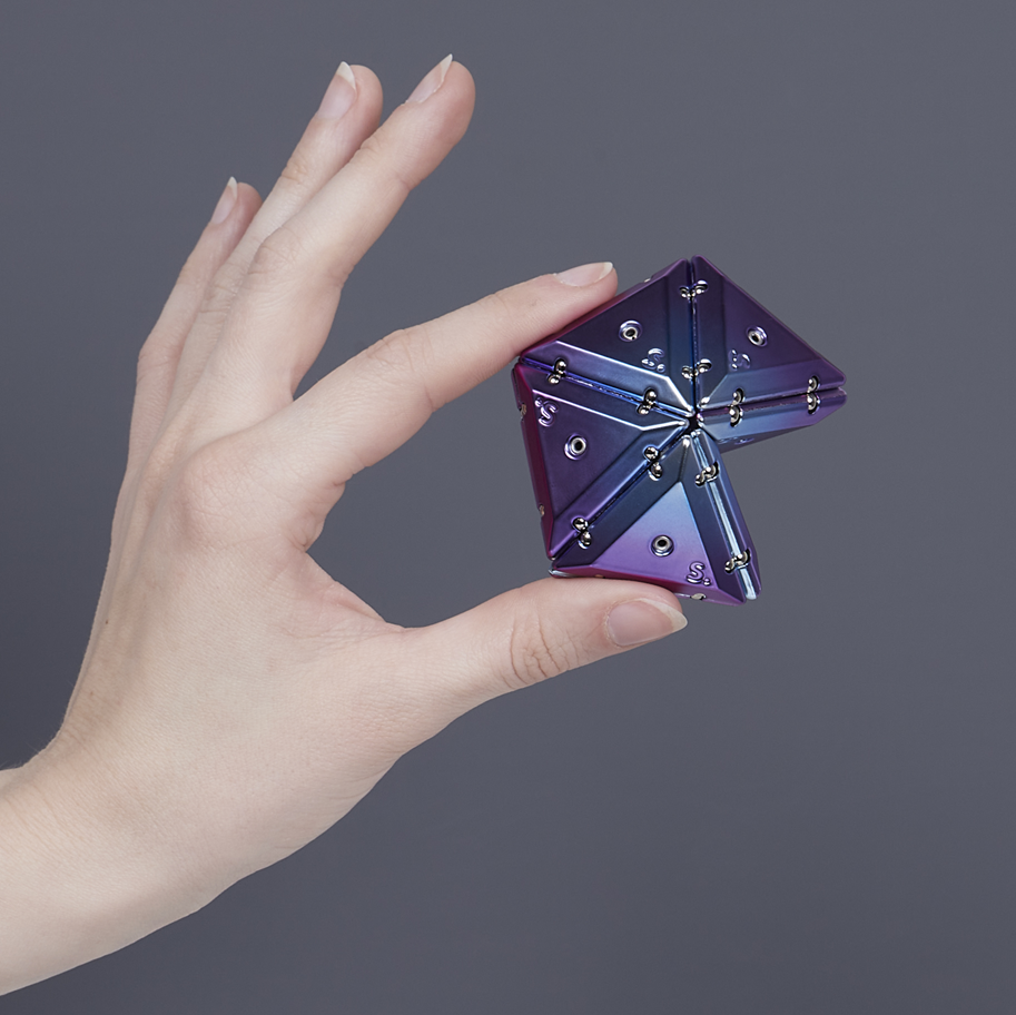 SPEKS Geode Pyramid Chrome Nova Purple Magnet Fidgettoy ab 14 Jahren