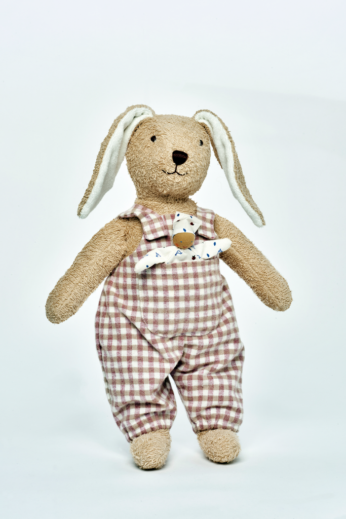 Käthe Kruse Kuscheltier Hugo Hase mit Latzhose und Mini Wichtelpuppe