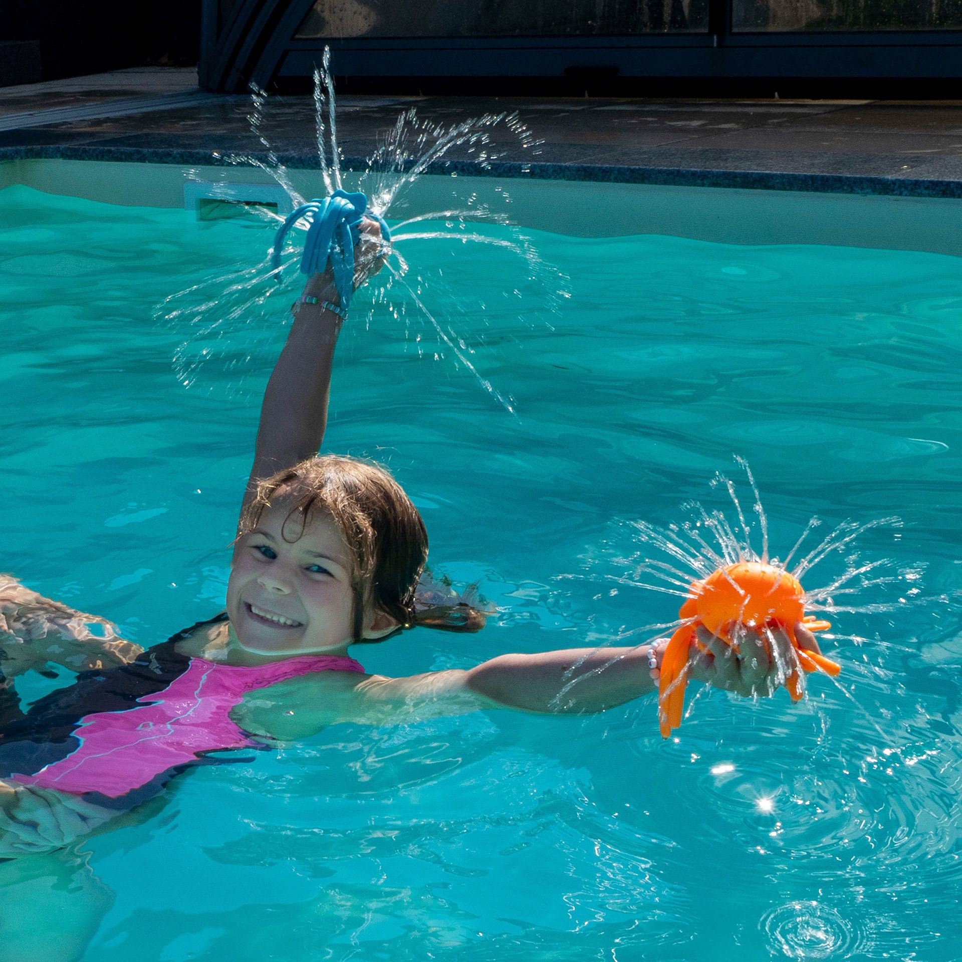 Schildkröt Wasserspielzeug OCTO BUDDIES 2 Stück  Wassertiere mit Wasserbombeneffekt