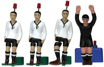 Tipp-Kick WM Classics Deutschland '54 Set mit 3 verschiedenen Spielern und 1 Torwart