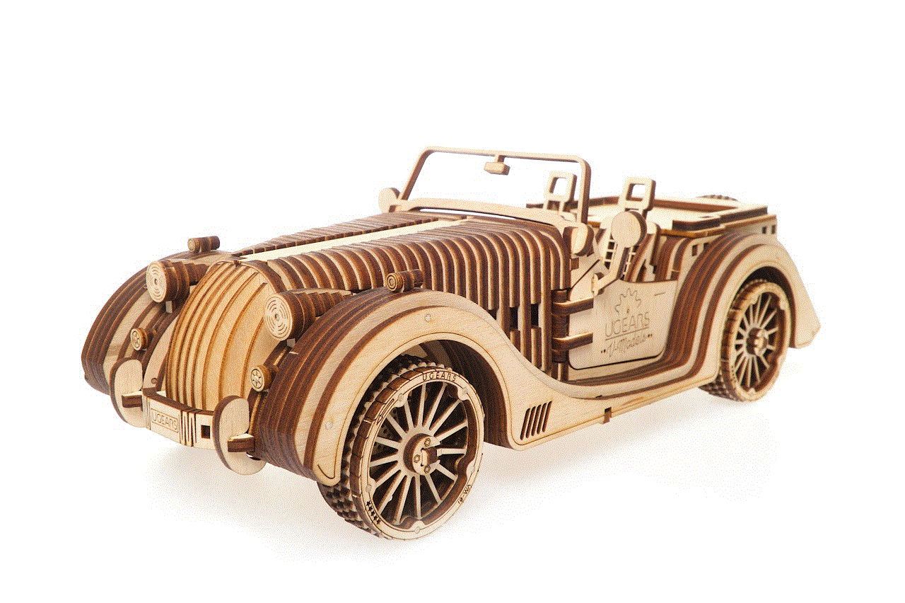 Ugears Modellbausatz Roadster VM-01