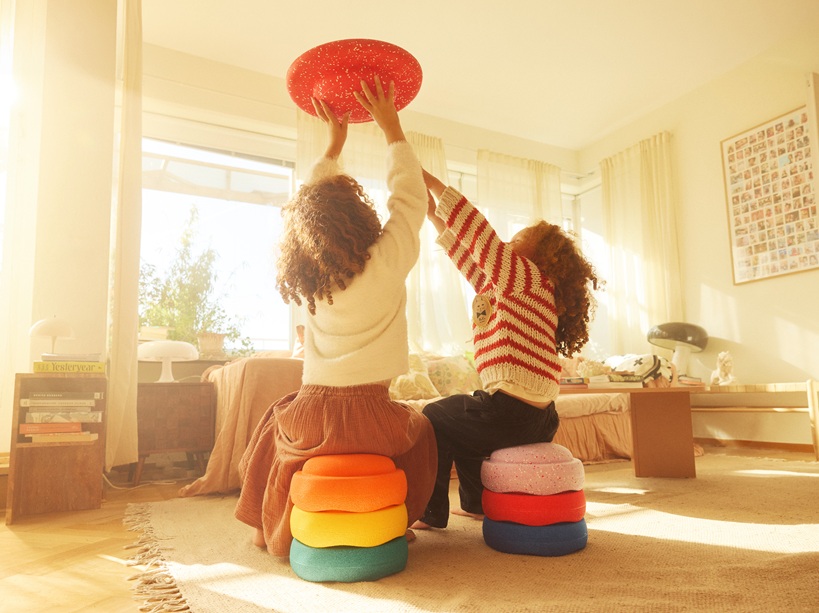 Stapelstein Winter Special Rainbow Set classic  mit Board 6 Stapelsteine + 1 special Balance Board!