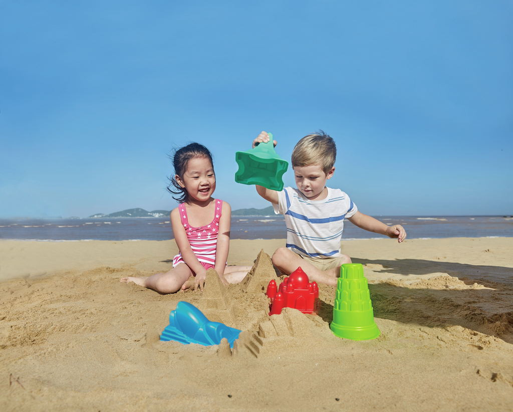 Hape Sandspielzeug Eiffelturm Sand Förmchen